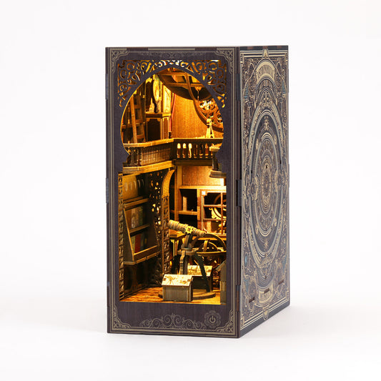 Museum of Astronomy Book Nook Kit